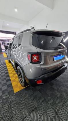 JEEP RENEGADE 1.8 16V FLEX SPORT 4P AUTOMÁTICO